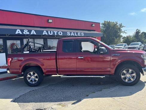 Used 2015 Ford F150 XLT w/ Equipment Group 302A Luxury AWD/4WD image 7