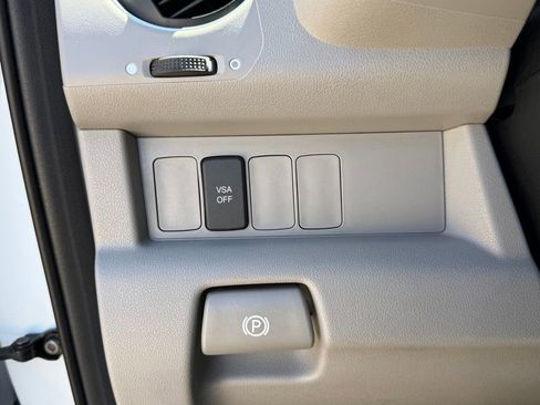 Used 2011 Honda Pilot EX image 25