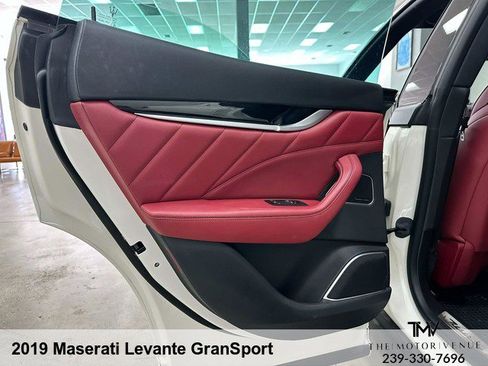 Used 2019 Maserati Levante GranSport image 25