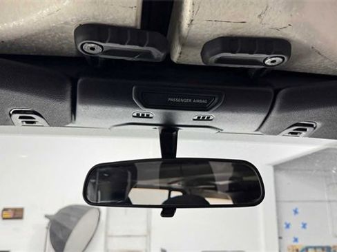 Used 2019 Jeep Wrangler Unlimited Sport S image 18