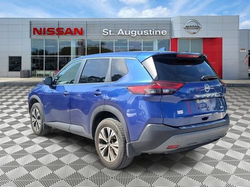 Certified 2023 Nissan Rogue SV FWD image 4