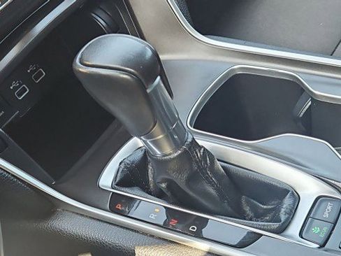 Used 2022 Honda Accord Sport image 15