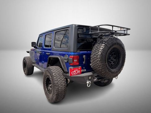 Used 2018 Jeep Wrangler Unlimited Rubicon AWD/4WD image 3