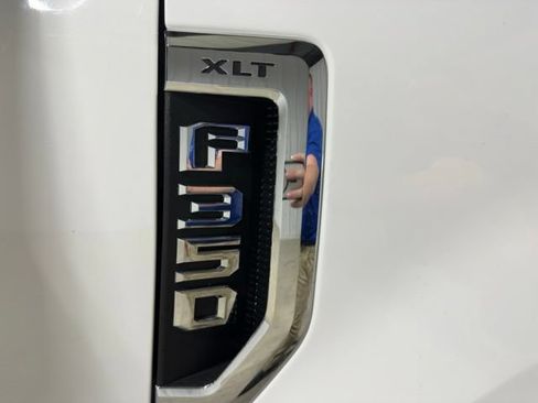 Used 2022 Ford F350 XLT w/ Snow Plow Prep Package AWD/4WD image 27