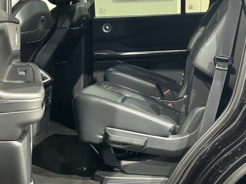 New 2026 Lincoln Navigator Reserve AWD/4WD image 50