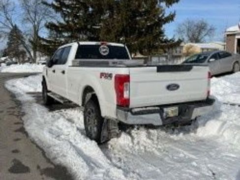 Used 2019 Ford F250 XL w/ Power Equipment Group image 8