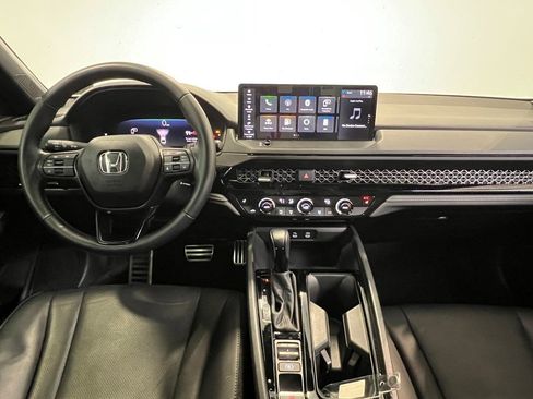 Used 2024 Honda Accord Sport image 18