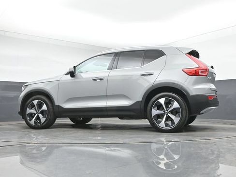 Used 2024 Volvo XC40 B5 Plus w/ Protection Package Premier AWD/4WD image 15