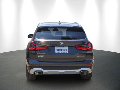 Certified 2024 BMW X3 xDrive30i w/ Premium Package image 5