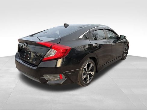 Used 2016 Honda Civic Touring image 5