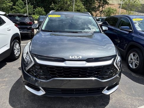 Used 2023 Kia Sportage EX AWD/4WD image 2