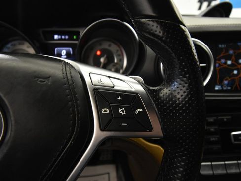 Used 2015 Mercedes-Benz SL 400 image 25