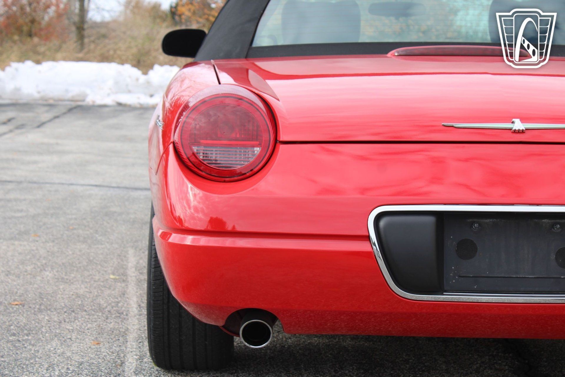 Used 2002 Ford Thunderbird RWD image 32
