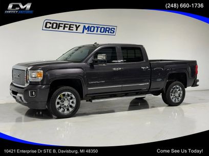 Used 2015 GMC Sierra 2500 Denali w/ Duramax Plus Package