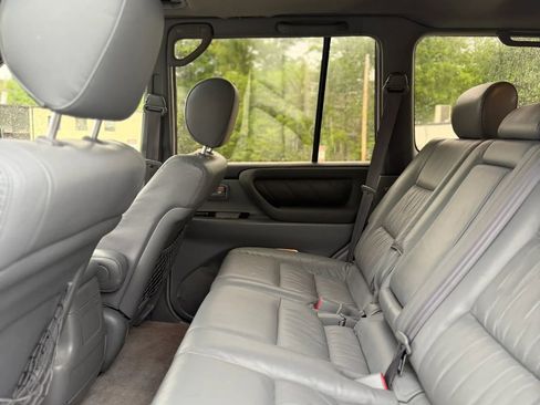 Used 2001 Toyota Land Cruiser AWD/4WD image 22
