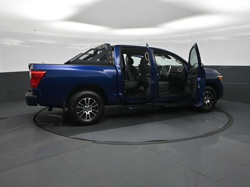 Used 2021 Nissan Titan SV w/ Accessory Utility Package AWD/4WD image 37