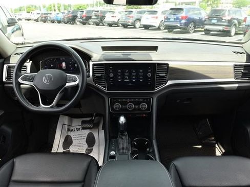 Used 2023 Volkswagen Atlas SE FWD image 7
