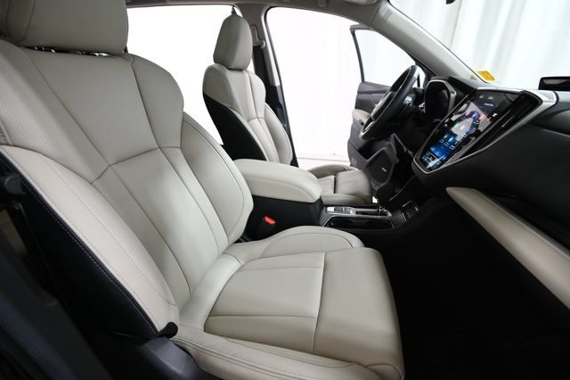 Used 2025 Subaru Ascent Limited AWD/4WD image 28