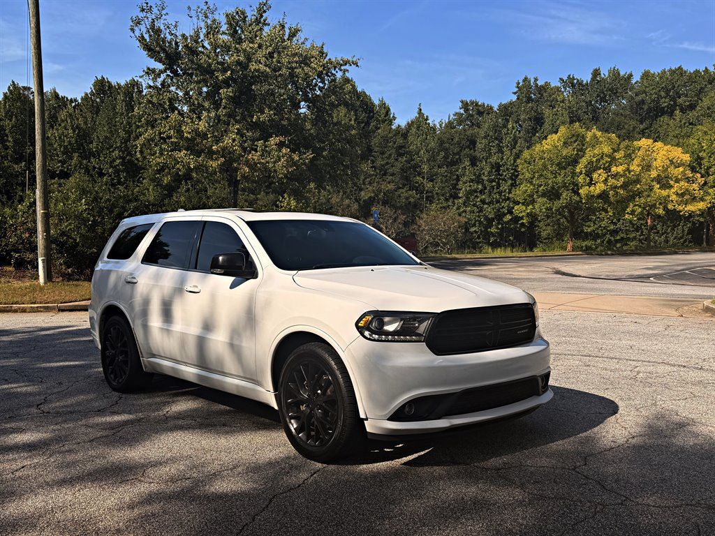 Used 2016 Dodge Durango R/T w/ Trailer Tow Group IV AWD/4WD image 3