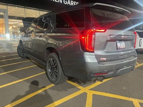 Used 2022 GMC Yukon XL AT4 AWD/4WD image 6