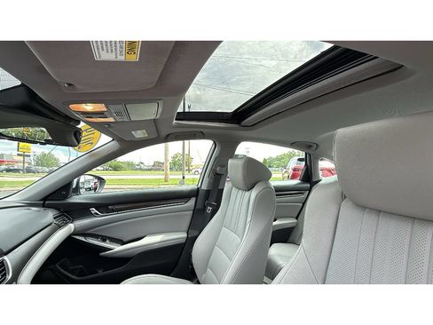 Used 2019 Honda Accord EX-L image 26