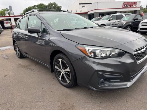 Used 2019 Subaru Impreza 2.0i Premium AWD/4WD image 12