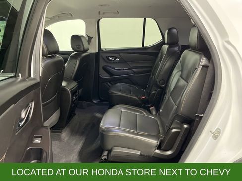 Used 2019 Chevrolet Traverse LT w/ LT Premium Package image 24