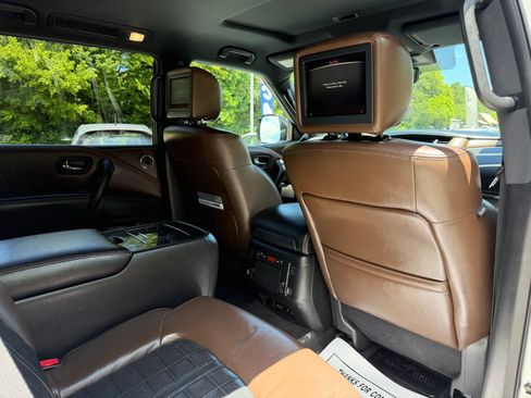 Used 2020 Nissan Armada Platinum w/ Platinum Reserve Package RWD image 23