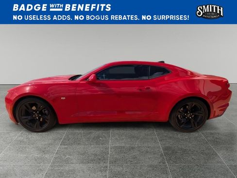 Used 2024 Chevrolet Camaro LT RWD image 7