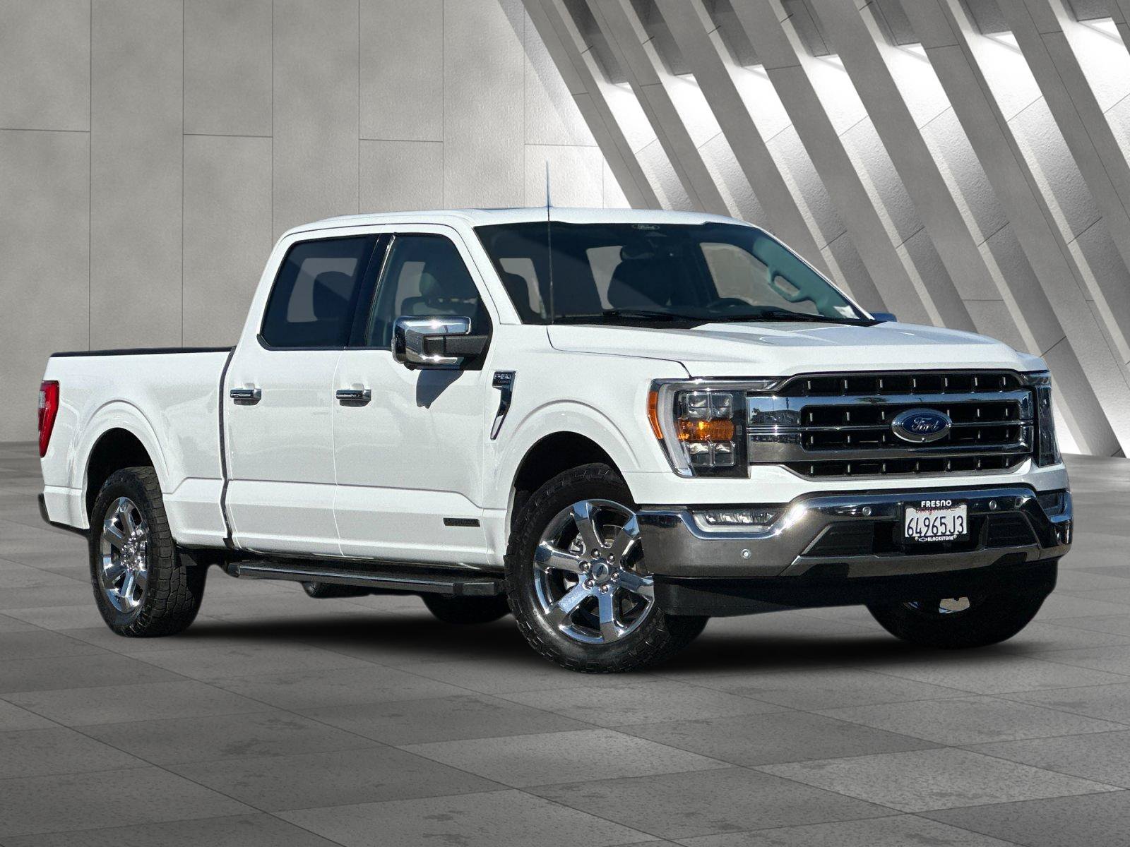Used 2021 Ford F150 Lariat RWD image 1