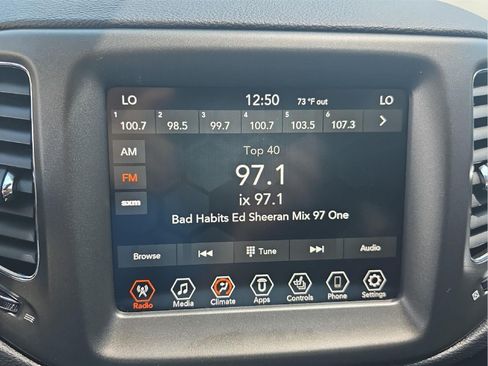 Used 2020 Jeep Compass Trailhawk w/ Cold Weather Group AWD/4WD image 15