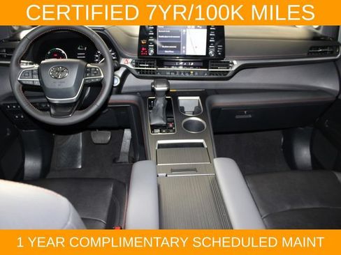 Used 2024 Toyota Sienna XSE w/ XSE Plus Package FWD image 13