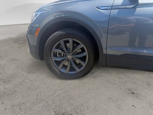 Certified 2023 Volkswagen Tiguan SE w/ Panoramic Sunroof Package FWD image 14