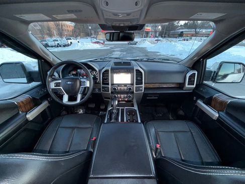 Used 2018 Ford F150 Lariat w/ Equipment Group 502A Luxury image 23