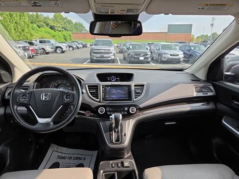 Used 2016 Honda CR-V Touring image 10