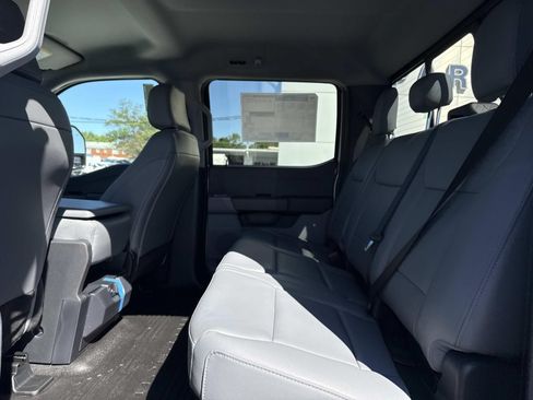 New 2026 Ford F350 XL w/ XL Chrome Package AWD/4WD image 11