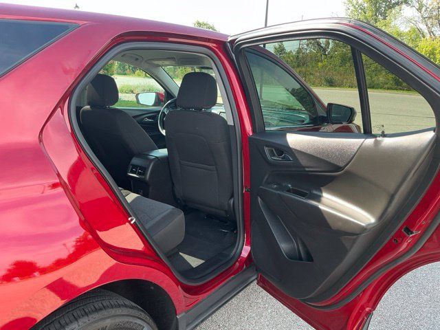 Used 2023 Chevrolet Equinox LT FWD image 17