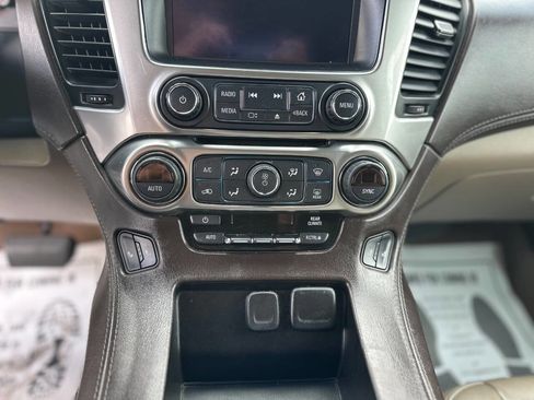 Used 2019 Chevrolet Tahoe LT RWD image 14