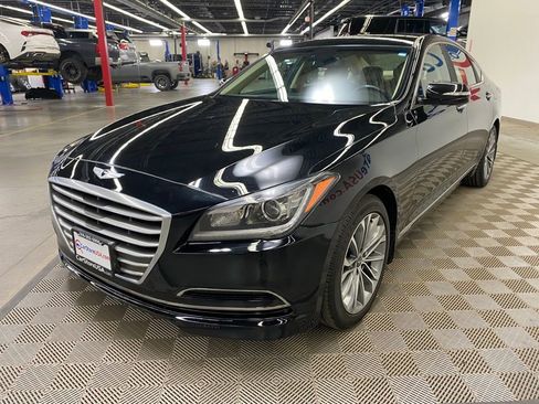 Used 2016 Hyundai Genesis 3.8 image 6