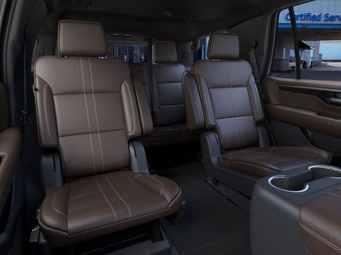 New 2026 Chevrolet Tahoe High Country AWD/4WD image 18