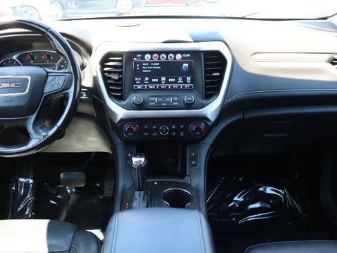Used 2019 GMC Acadia SLT w/ LPO, Cargo Package FWD image 23