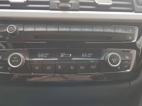 Used 2016 BMW 320i xDrive Sedan AWD/4WD image 7