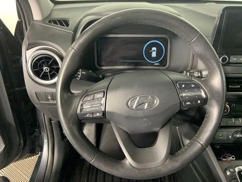 Used 2022 Hyundai Kona Limited AWD/4WD image 28