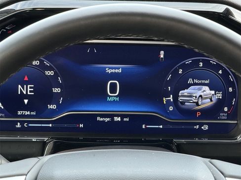 Used 2025 Chevrolet Silverado 1500 LTZ w/ LTZ Premium Texas Edition image 17