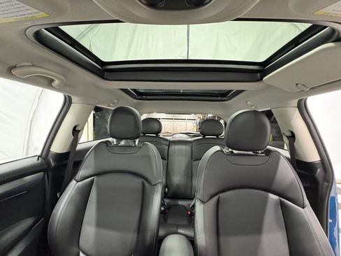 Used 2023 MINI Cooper SE image 21