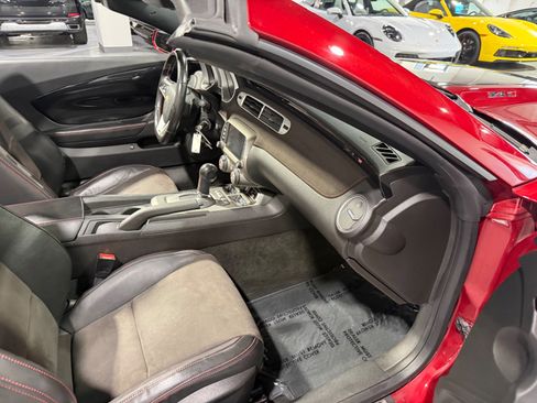 Used 2013 Chevrolet Camaro ZL1 RWD image 29