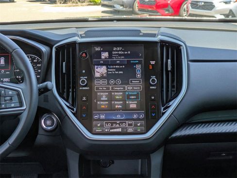 Certified 2025 Subaru Ascent Premium image 17