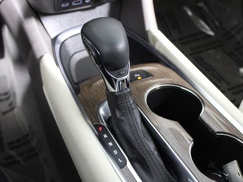 Used 2024 Chevrolet Malibu LT image 15