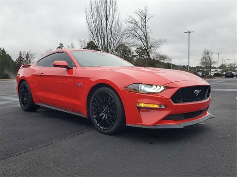 Used 2022 Ford Mustang GT Premium w/ GT Performance Package image 3
