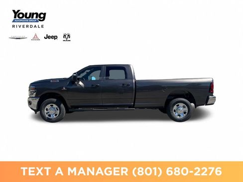 New 2026 RAM 2500 Tradesman AWD/4WD image 2